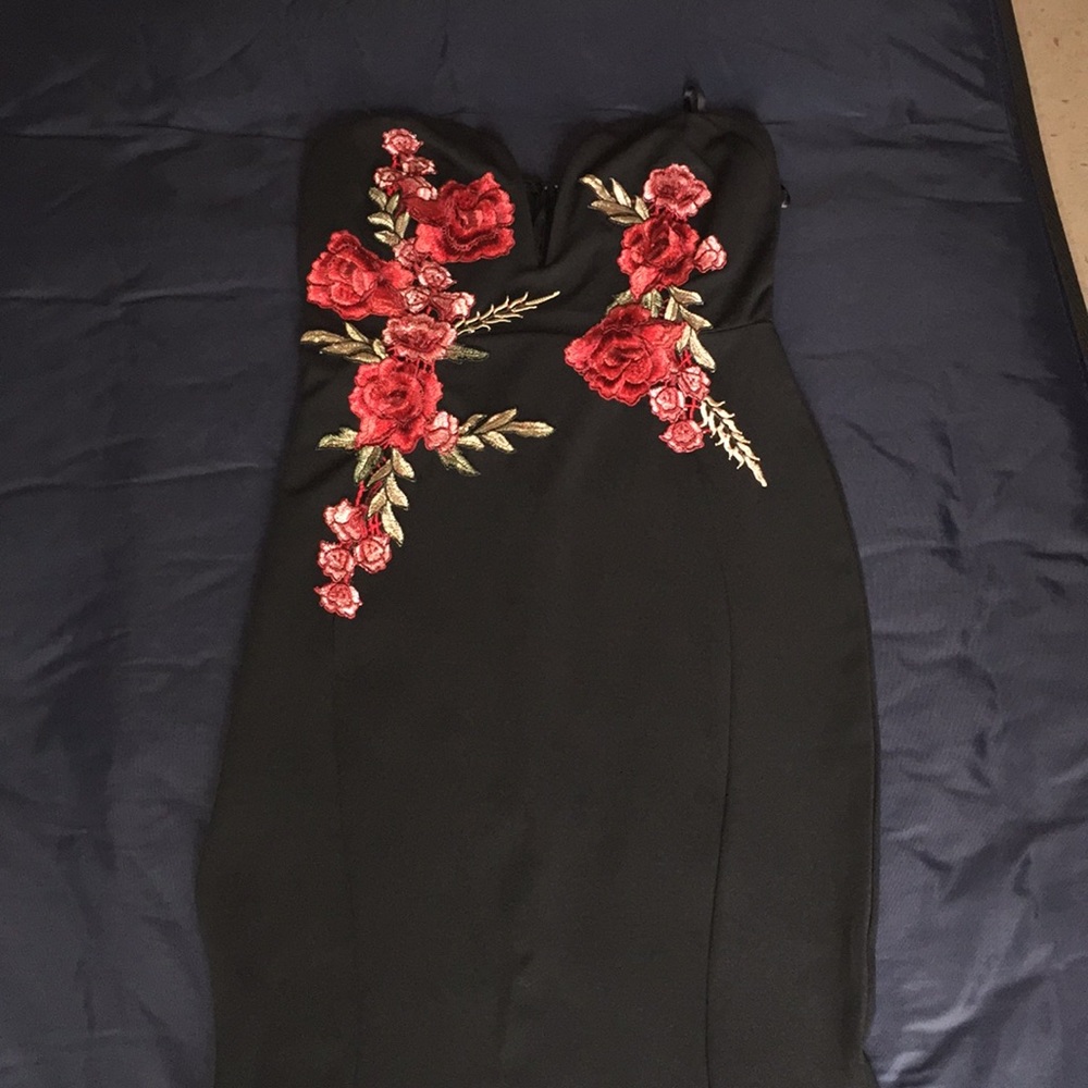 Black rose embroidered sleeveless maxi dress